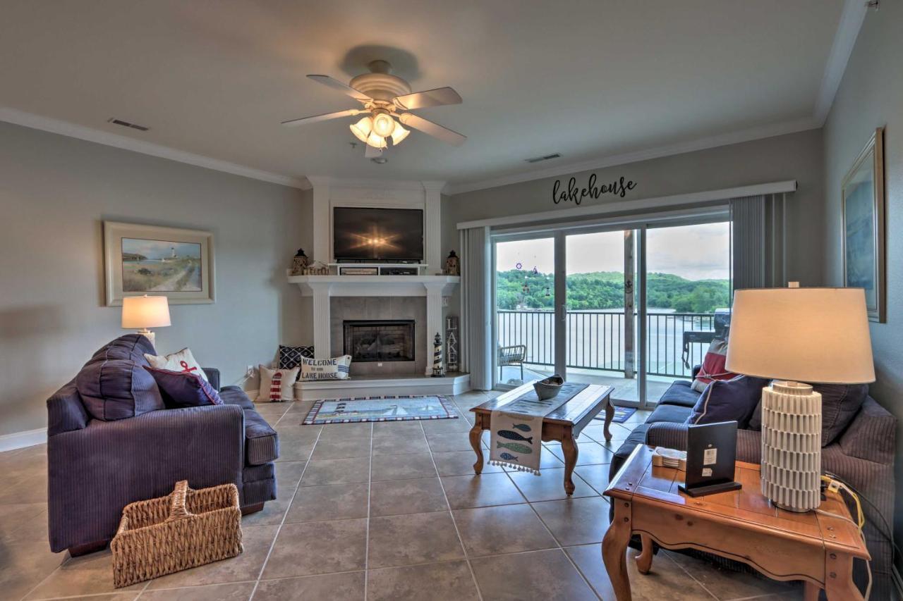 Lakefront Ozark Condo With Balcony And Seasonal Pool! 卡姆登顿 外观 照片